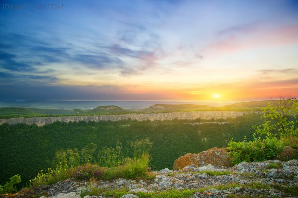 家居風水必學：10個簡單擺設技巧，打造和諧幸福空間示意圖